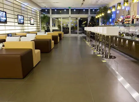 Cube Hotel 4*